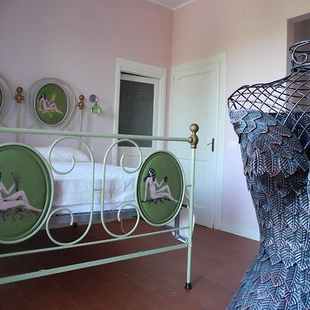 ホテルAgriturismo Eschito Montottone エクステリア 写真